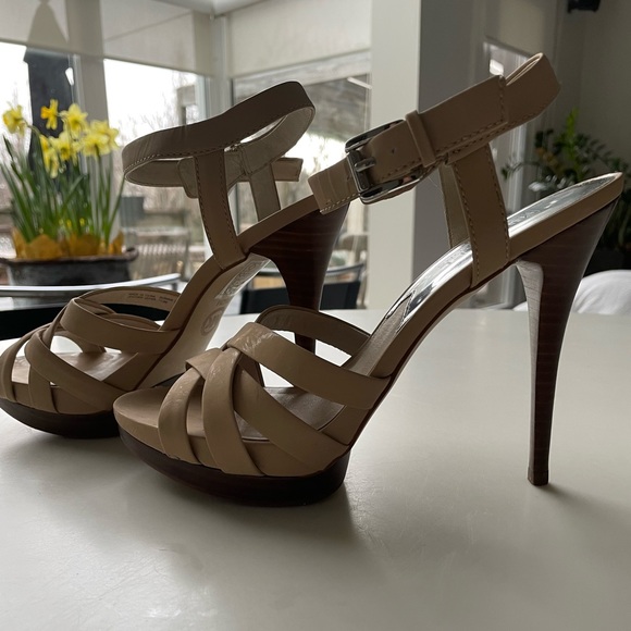MICHAEL KORS NUDE KELI SANDAL SIZE 7.5 M - Picture 3 of 9